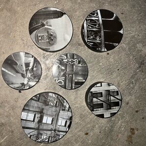 Black and White Urban Wall decor set